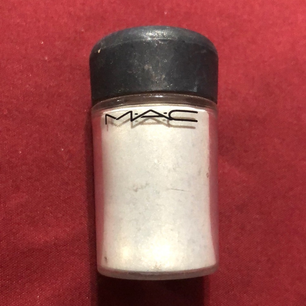 MAC Pigment Powder ‘Vanilla’